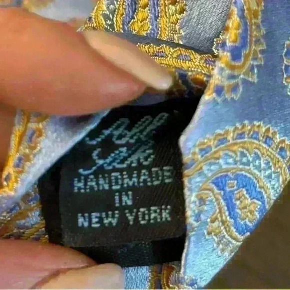 Mens Designer Joseph And Lyman Blue Paisley All Silk Neck Tie - Picture 5 of 5